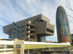 Barcelona’s Museu del Disseny comprises four museums: Museu de les Arts Decoratives; Museu Tèxtil i d’Indumentària; Gabinet de les Arts Grafiques; and Casa Bloc Apartment Museum. Photo courtesy of Kippelboy/es.wikipedia.org