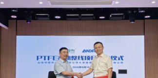 Andritz - Shandong Huazhe Environmental - Photo Andritz - From left to right: Han Fuhe (Shandong Huazhe) and Teng Guangxing (ANDRITZ) Photo: ANDRITZ